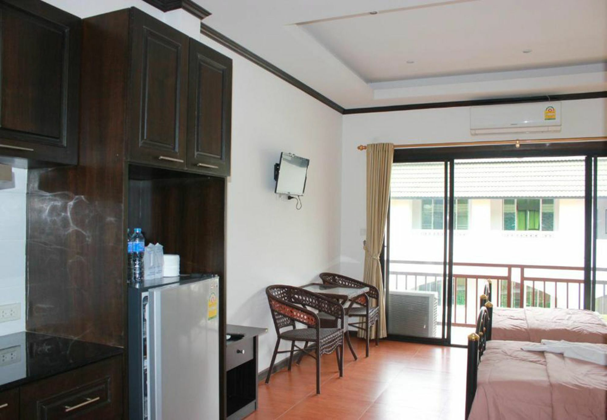 K&J Apartment Ban Nong Tabaek Exterior photo