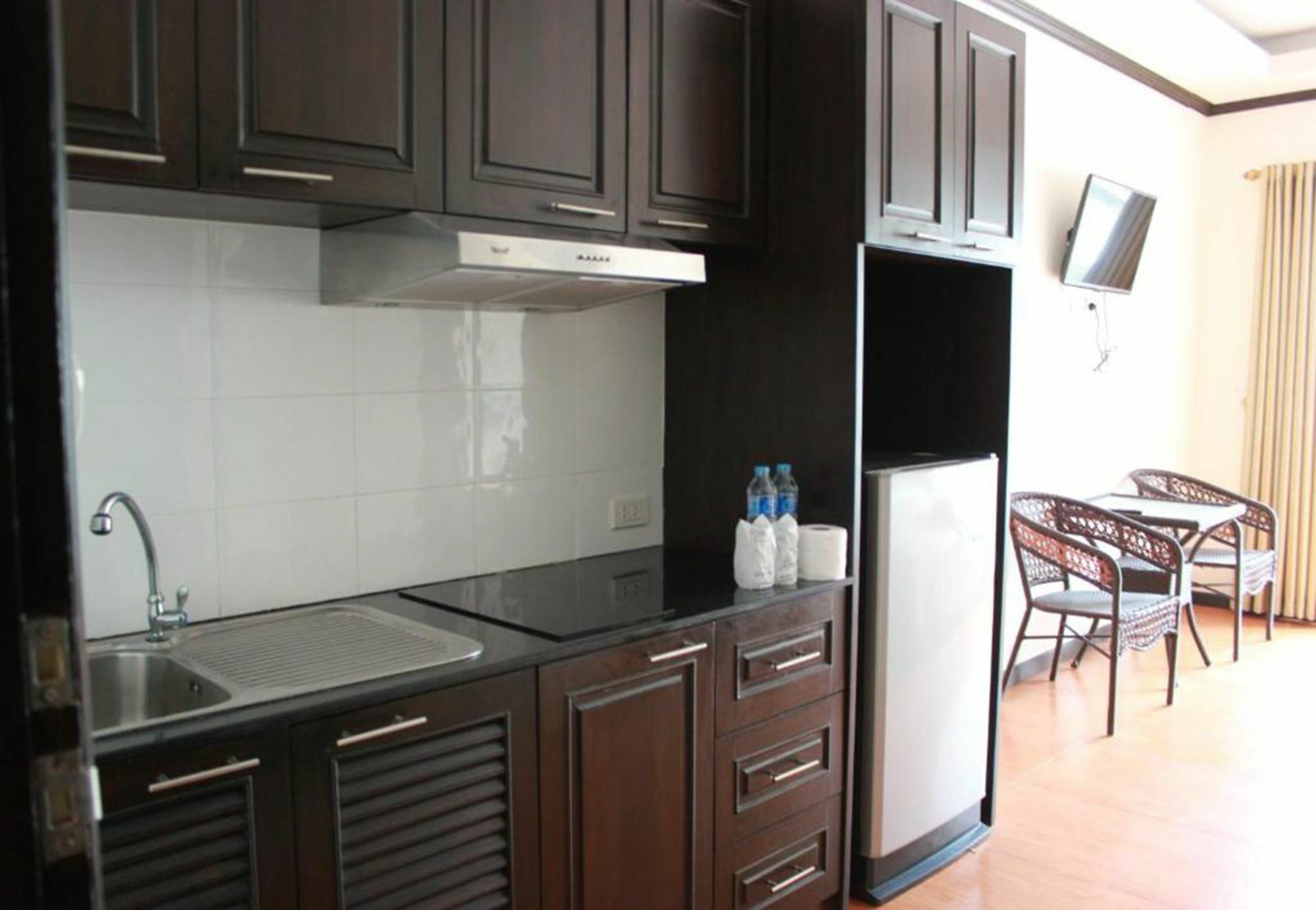 K&J Apartment Ban Nong Tabaek Exterior photo
